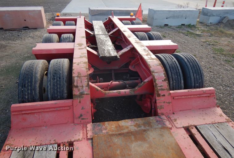 image for item JS9438 2000 Fontaine TH55-FLD  lowboy equipment trailer