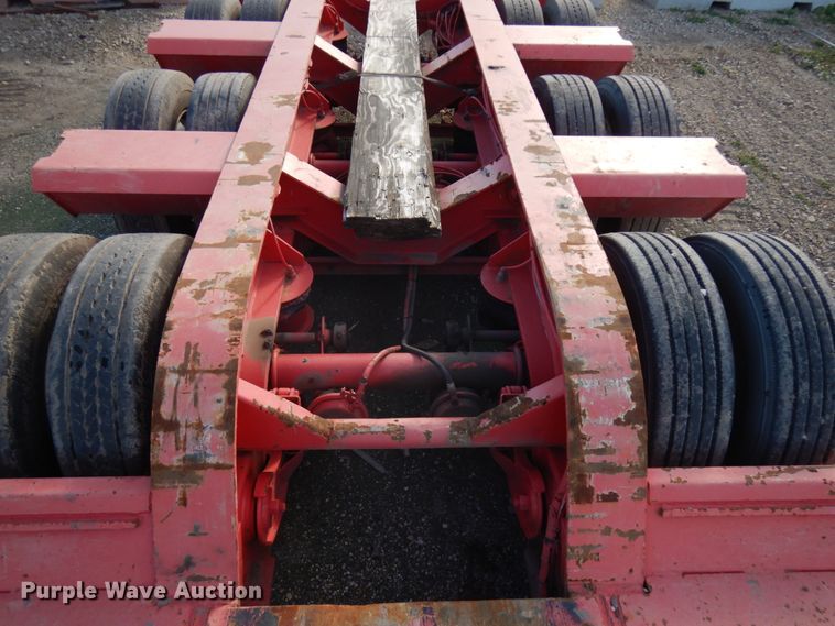 image for item JS9438 2000 Fontaine TH55-FLD  lowboy equipment trailer