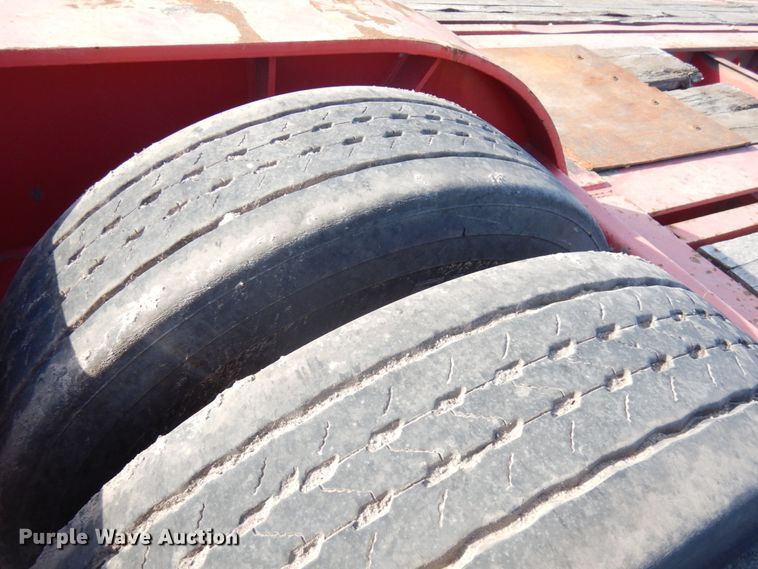 image for item JS9438 2000 Fontaine TH55-FLD  lowboy equipment trailer