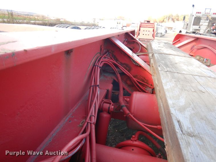 image for item JS9438 2000 Fontaine TH55-FLD  lowboy equipment trailer