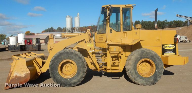 image for item JS9440 1994 Caterpillar 938F  wheel loader