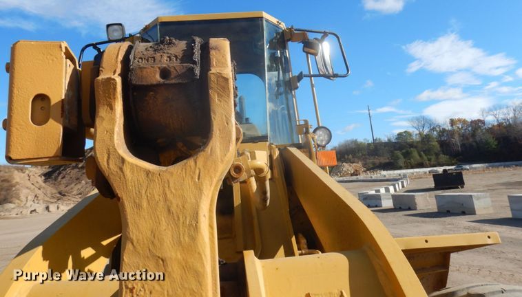image for item JS9440 1994 Caterpillar 938F  wheel loader