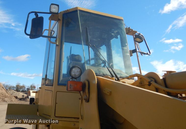 image for item JS9440 1994 Caterpillar 938F  wheel loader