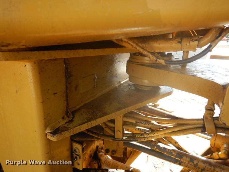 image for item JS9440 1994 Caterpillar 938F  wheel loader