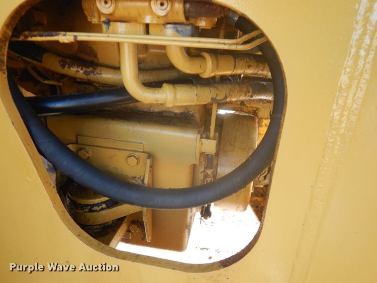 image for item JS9440 1994 Caterpillar 938F  wheel loader