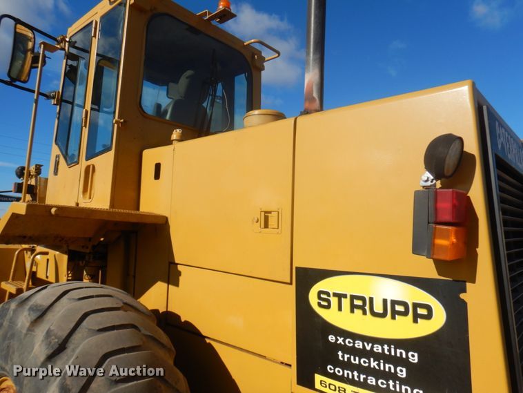 image for item JS9440 1994 Caterpillar 938F  wheel loader