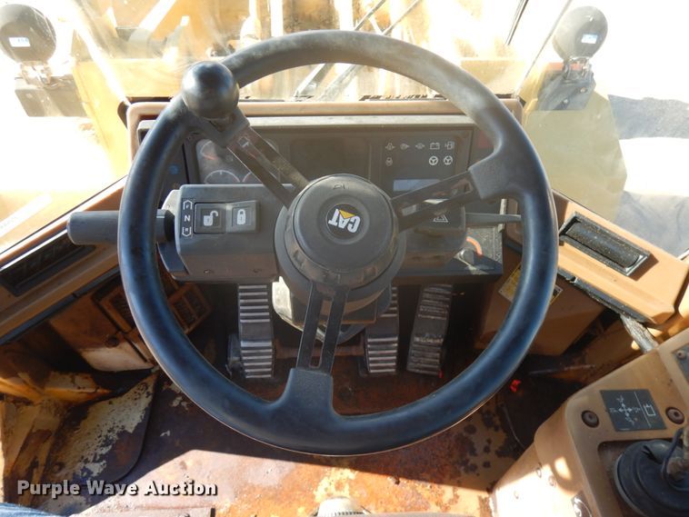 image for item JS9440 1994 Caterpillar 938F  wheel loader