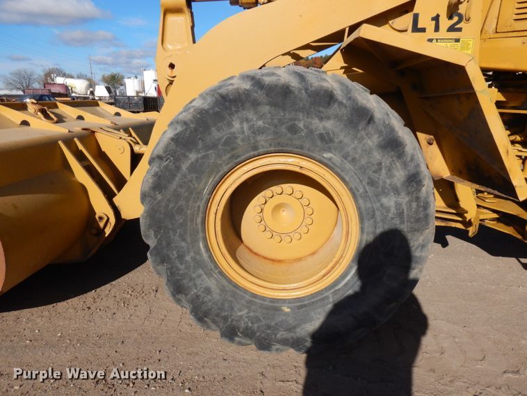 image for item JS9440 1994 Caterpillar 938F  wheel loader