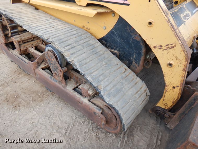 image for item JS9444 2005 Caterpillar 277B  tracked skid steer loader