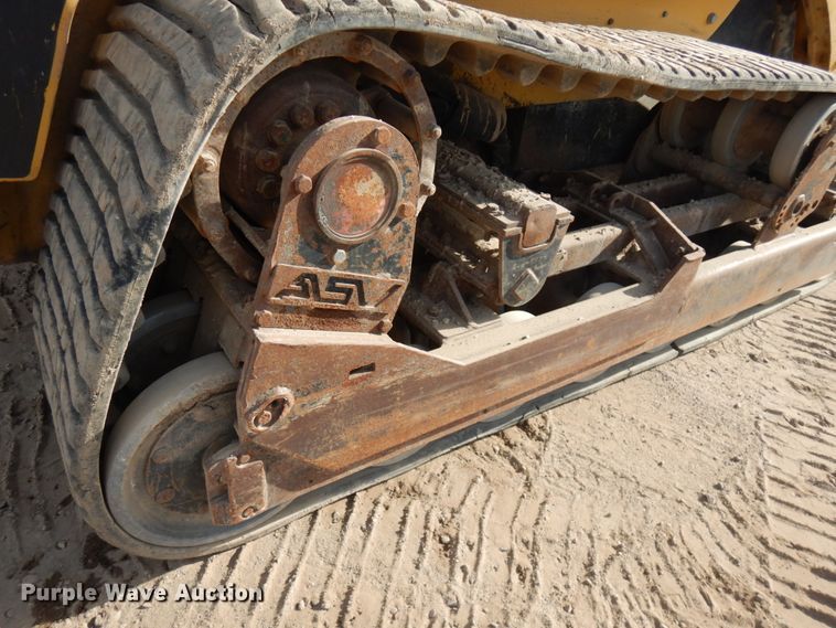 image for item JS9445 2004 Caterpillar 277B  tracked skid steer loader