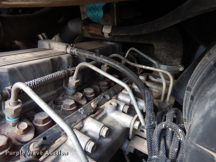 image for item JS9446 2004 Caterpillar 277B  tracked skid steer loader