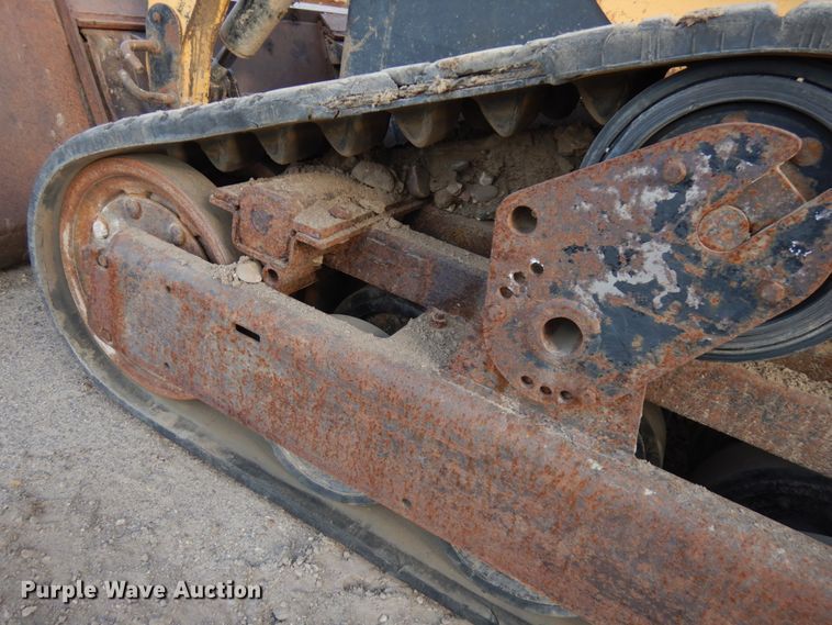 image for item JS9446 2004 Caterpillar 277B  tracked skid steer loader