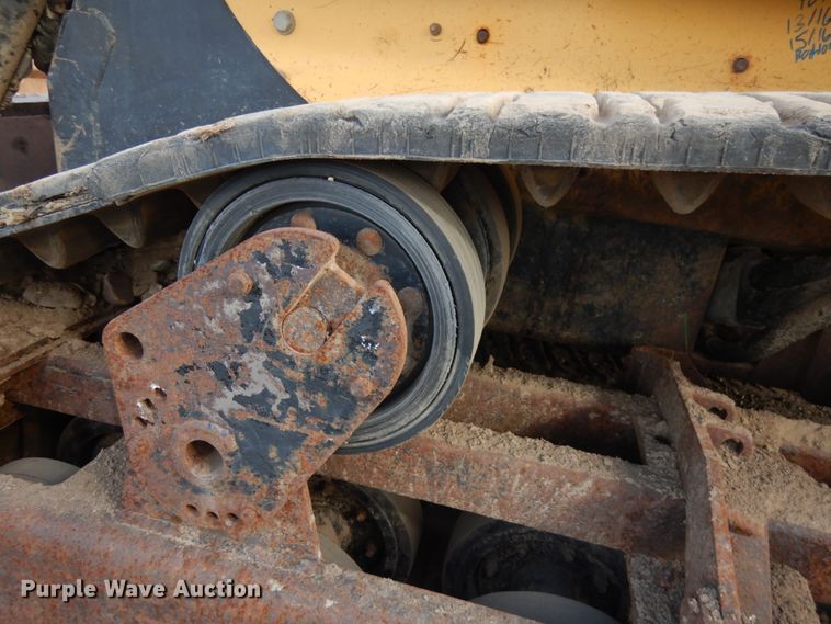 image for item JS9446 2004 Caterpillar 277B  tracked skid steer loader