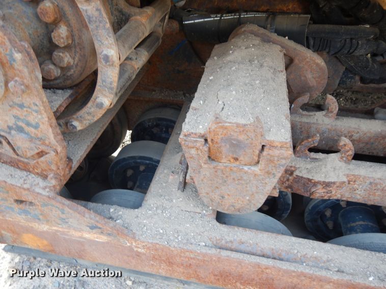 image for item JS9446 2004 Caterpillar 277B  tracked skid steer loader