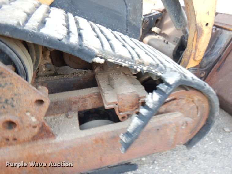 image for item JS9446 2004 Caterpillar 277B  tracked skid steer loader