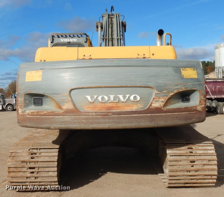 image for item JS9447 2004 Volvo EC290BLC  excavator