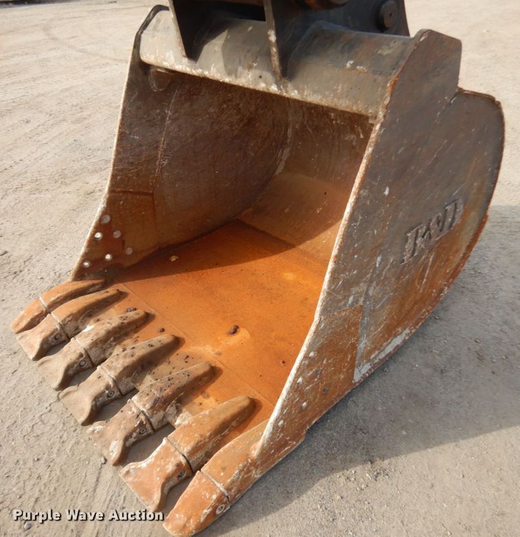 image for item JS9447 2004 Volvo EC290BLC  excavator