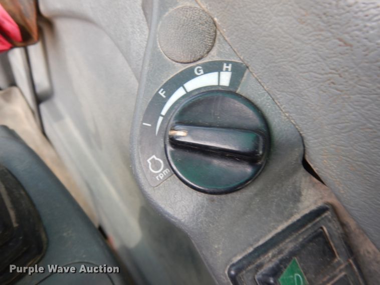 image for item JS9447 2004 Volvo EC290BLC  excavator