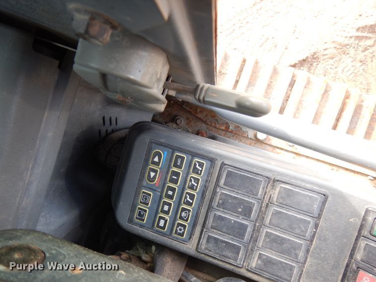 image for item JS9447 2004 Volvo EC290BLC  excavator