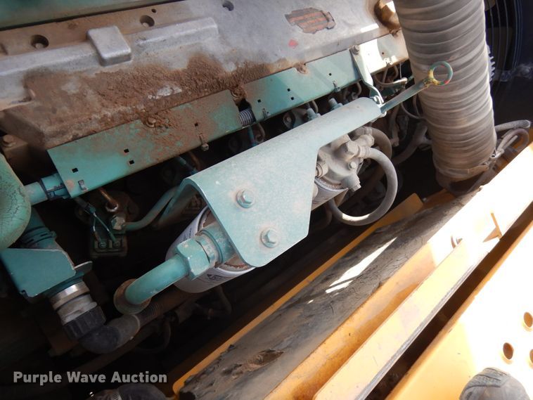 image for item JS9447 2004 Volvo EC290BLC  excavator