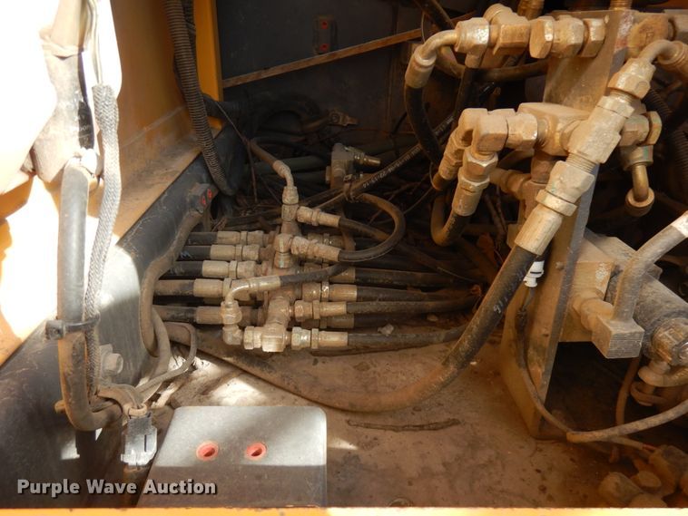 image for item JS9447 2004 Volvo EC290BLC  excavator