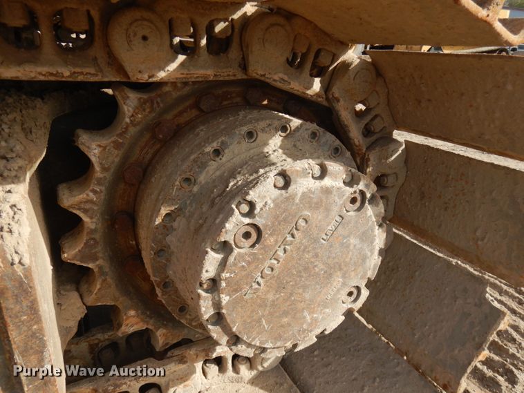 image for item JS9447 2004 Volvo EC290BLC  excavator