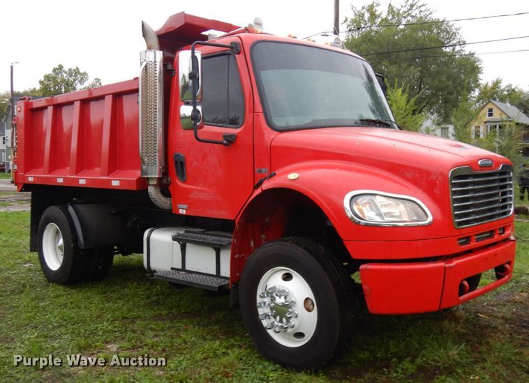 image for item JS9474 2006 Freightliner Business Class M2  dump truck
