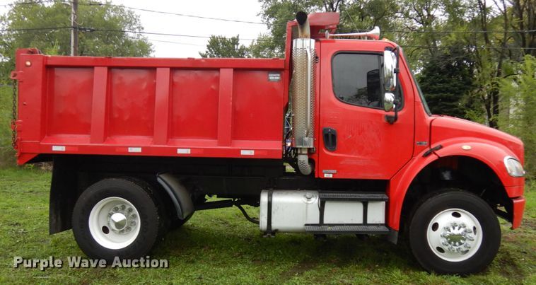 image for item JS9474 2006 Freightliner Business Class M2  dump truck
