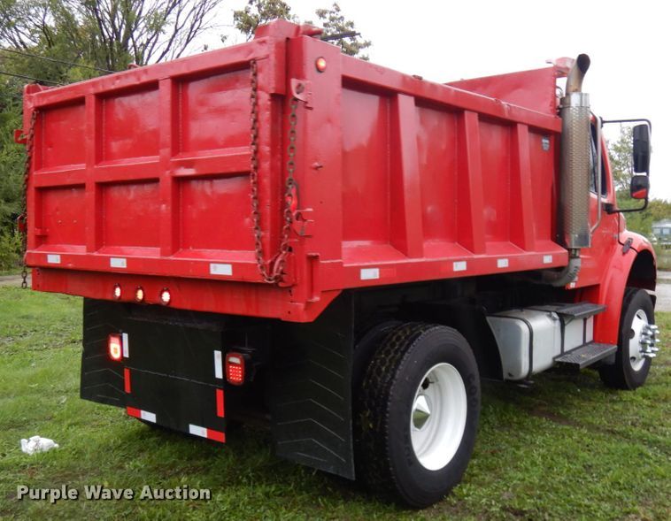 image for item JS9474 2006 Freightliner Business Class M2  dump truck