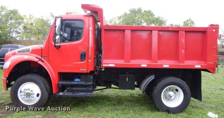 image for item JS9474 2006 Freightliner Business Class M2  dump truck