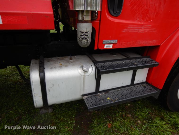 image for item JS9474 2006 Freightliner Business Class M2  dump truck