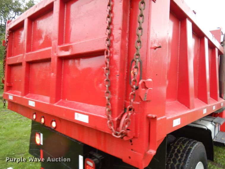 image for item JS9474 2006 Freightliner Business Class M2  dump truck