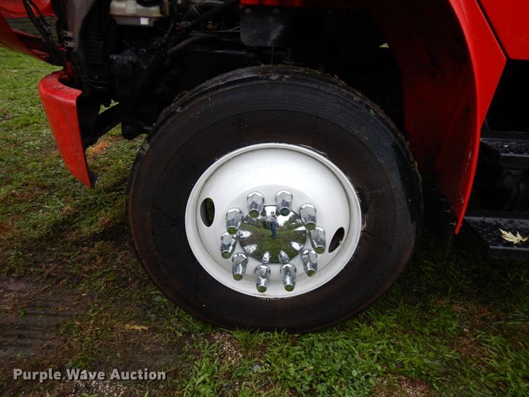 image for item JS9474 2006 Freightliner Business Class M2  dump truck