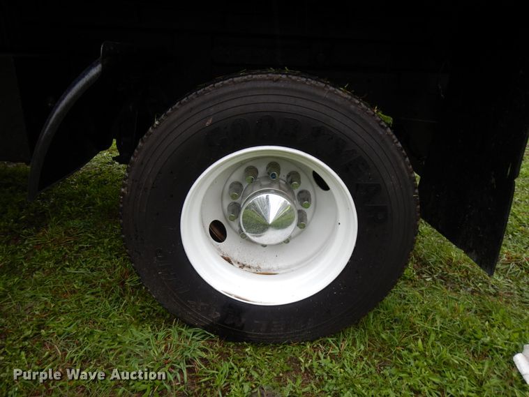 image for item JS9474 2006 Freightliner Business Class M2  dump truck