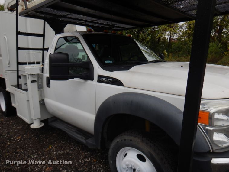 image for item JS9476 2011 Ford F550  forestry bucket truck