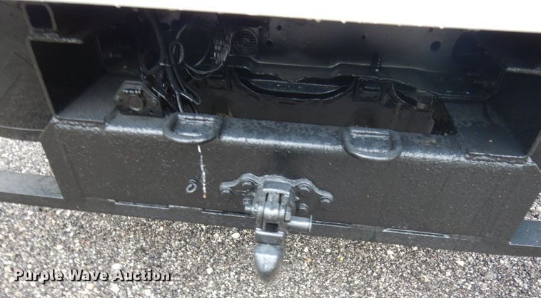 image for item JS9476 2011 Ford F550  forestry bucket truck