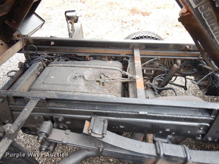 image for item JS9476 2011 Ford F550  forestry bucket truck