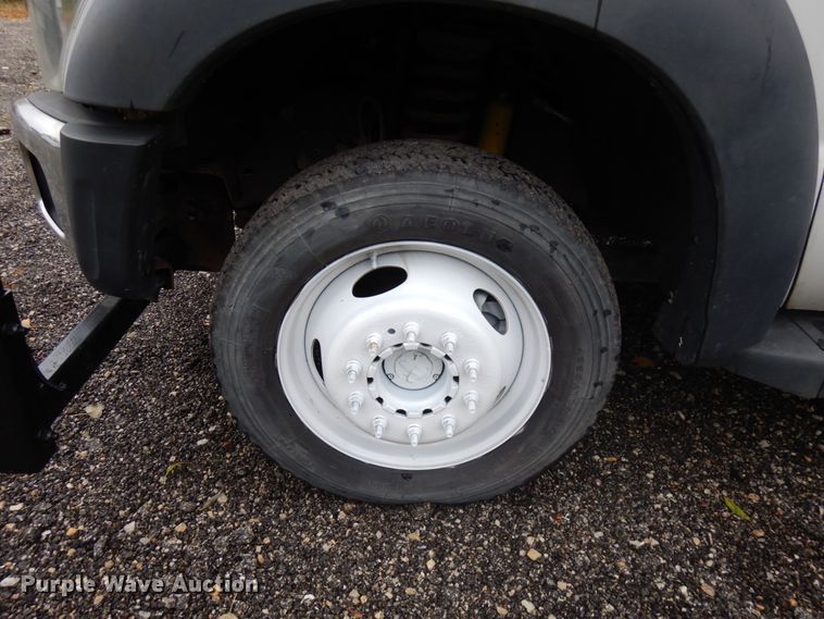 image for item JS9476 2011 Ford F550  forestry bucket truck