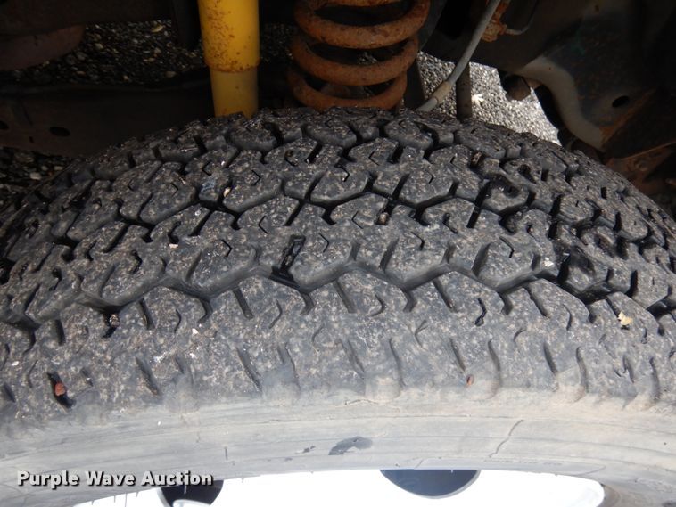 image for item JS9476 2011 Ford F550  forestry bucket truck