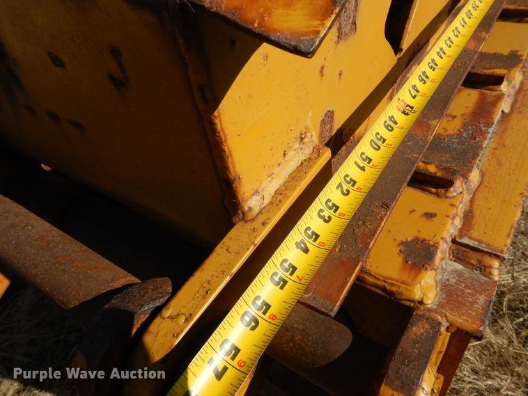 image for item JT9442 1990 Fontaine  lowboy equipment trailer