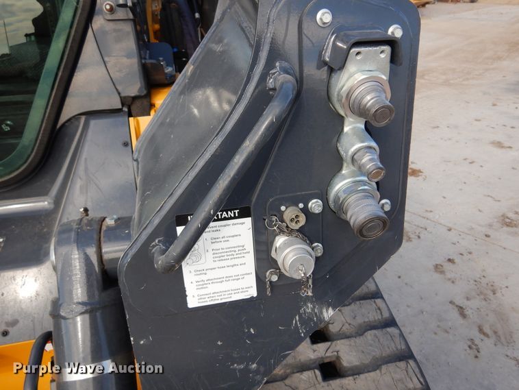 image for item JT9447 2020 John Deere 333G  tracked skid steer loader