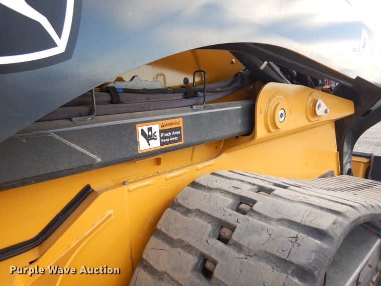 image for item JT9447 2020 John Deere 333G  tracked skid steer loader