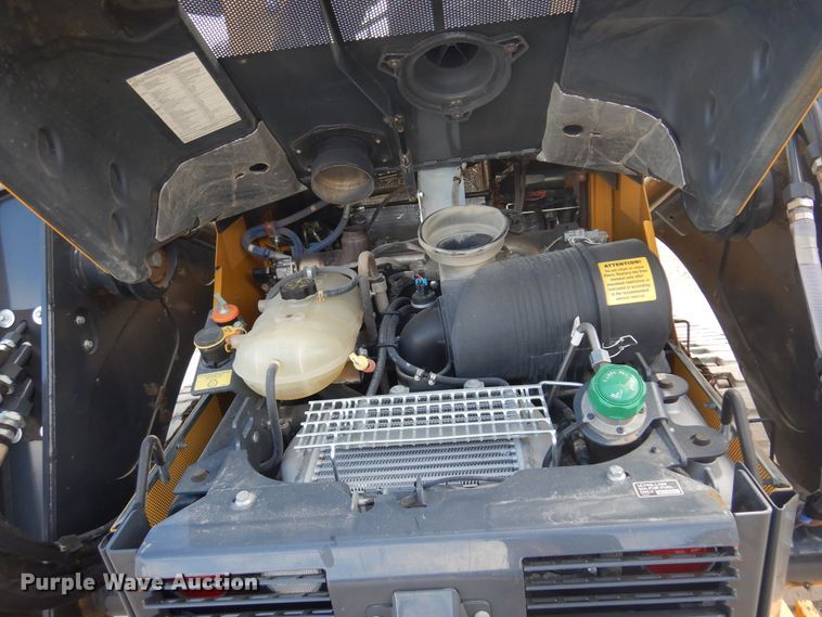 image for item JT9447 2020 John Deere 333G  tracked skid steer loader