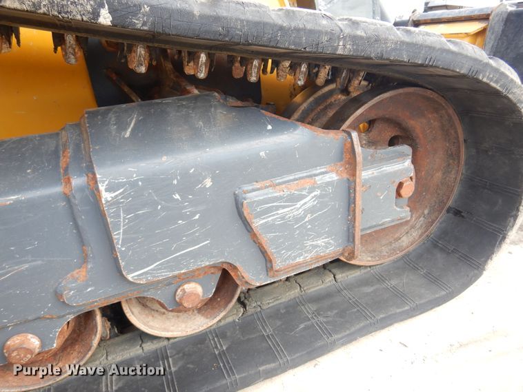 image for item JT9447 2020 John Deere 333G  tracked skid steer loader