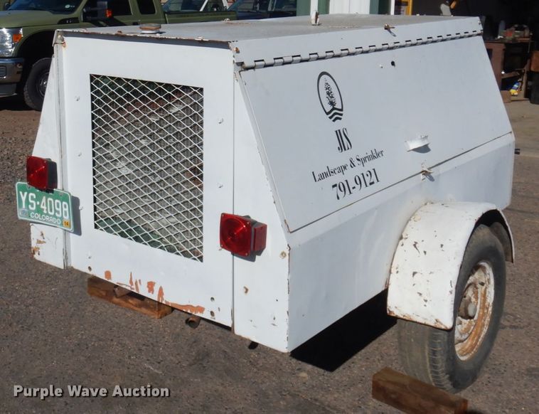 image for item JZ9831 1976 Gardner Denver  air compressor