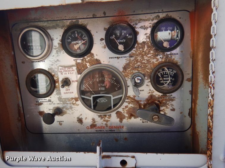 image for item JZ9831 1976 Gardner Denver  air compressor