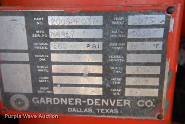 image for item JZ9831 1976 Gardner Denver  air compressor