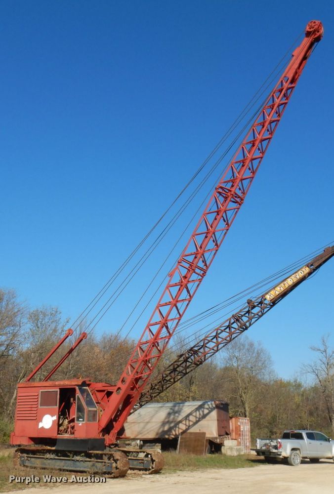 image for item KK9772 1956 Manitowoc 2000  crane