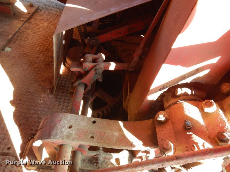 image for item KK9772 1956 Manitowoc 2000  crane