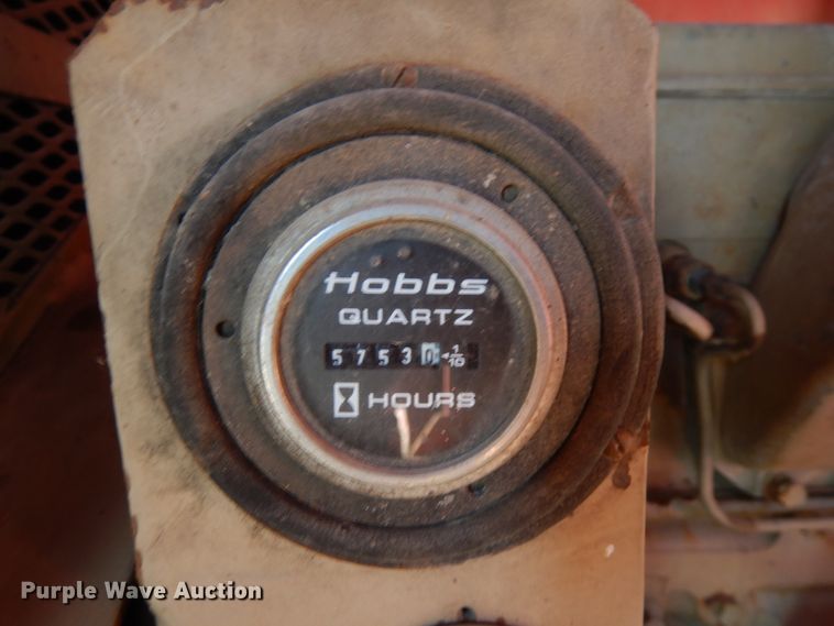 image for item KK9772 1956 Manitowoc 2000  crane